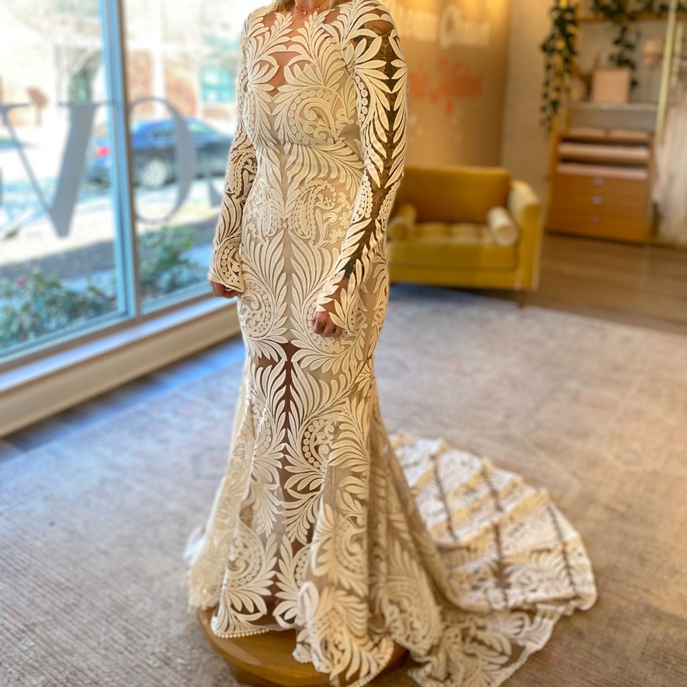 Rue De Seine Cream Long Sleeve Lace Dress- Reno